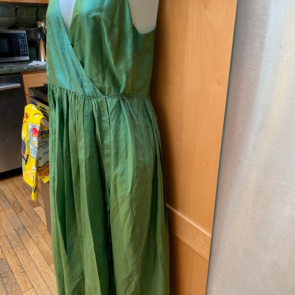 Dosa 100% silk wraparound Dress size 1 or US small gorgeous green - Picture 2 of 16